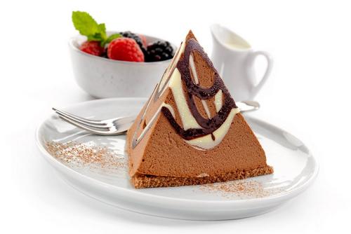 Bonne Bouche Chantilly Individual Belgian Chocolate & Caramel Pyramid 50g 16pk