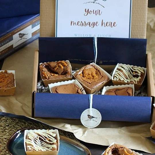 (Gift) Willow & Finch Brownie Selection Box