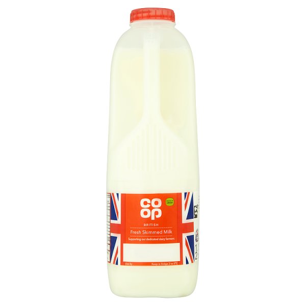 Co-op Milk Skimmed Red Top 2pint 1.136L PP